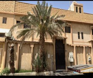 عمارة للبيع  في  الرياض حي طويق