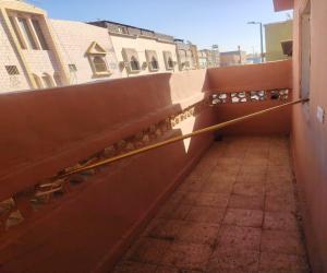 عمارة للإيجار  في  تبوك حي سلطانة