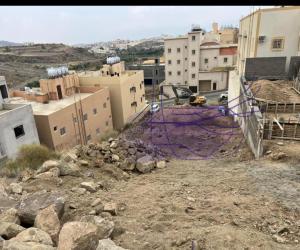 ارض للبيع  في  أبها حي القري