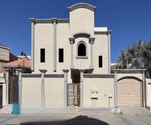 فيلا للبيع  في  الاحساء حي النزهة1