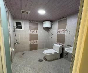 شقة للإيجار  في  الخبر حي الحمراء