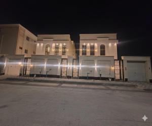 فيلا للبيع  في  الخبر حي الصواري