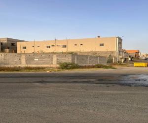 ارض للبيع  في  خميس مشيط حي الجامعيين