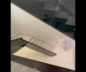 فيلا للبيع  في  الجبيل حي العزيزية