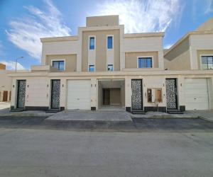 دور للإيجار  في  الرياض حي بدر