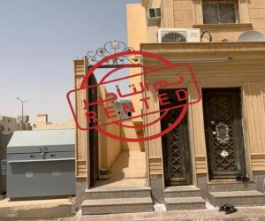شقَّة صغيرة (استوديو) للإيجار  في  الرياض حي ظهرة لبن