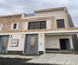 فيلا للإيجار  في  الرياض حي بدر