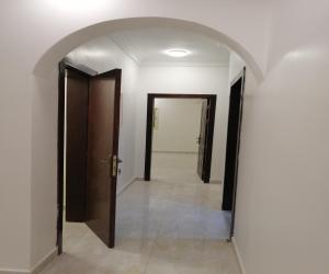 عمارة للبيع  في  الدمام حي ضاحية الملك فهد