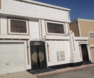 فيلا للبيع  في  الرياض حي المهدية