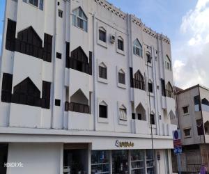 شقة للإيجار  في  الباحة حي السوق