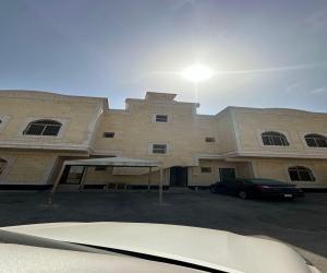 شقة للبيع  في  الدمام حي أحد