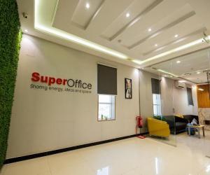 مكتب للإيجار  في  الرياض حي العارض