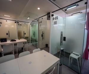 مكتب للإيجار  في  الرياض حي الروضة