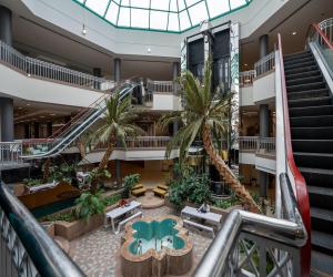 مكتب للإيجار  في  الرياض حي الروضة