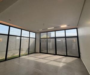 فيلا للبيع  في  الدمام حي السيف