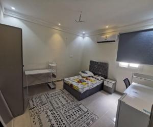 عمارة للإيجار  في  تبوك حي النخيل