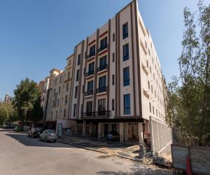 شقة للبيع  في  الخبر حي الحمراء