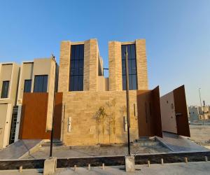 فيلا للبيع  في  الدمام حي الشعلة